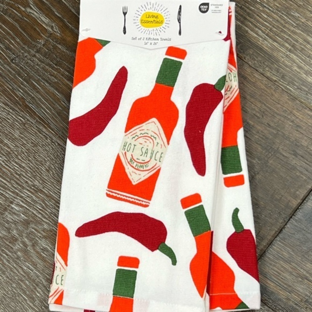 Living Essentials - ‘Hot Sauce’ dish towels (2). NWT. Firm!